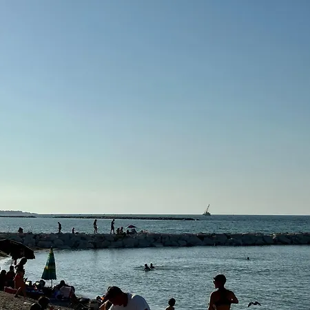 Affittacamere La Casa Dei Nonni Al Mare *