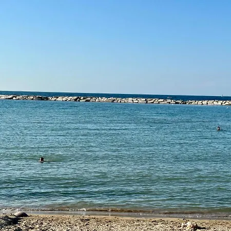 La Casa Dei Nonni Al Mare Gasthof 3*