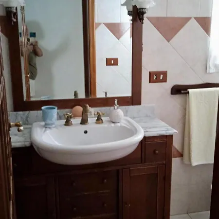 La Casa Dei Nonni Al Mare 3*