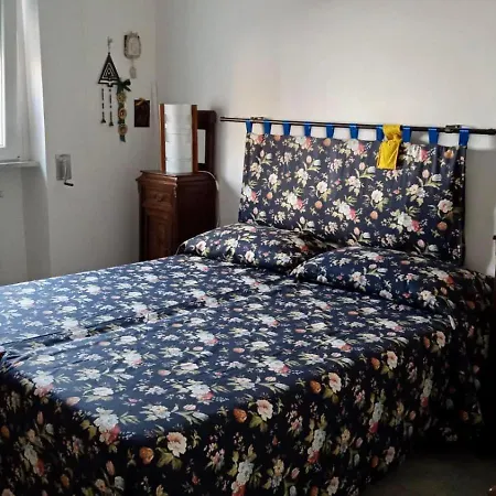 La Casa Dei Nonni Al Mare 3* Bari